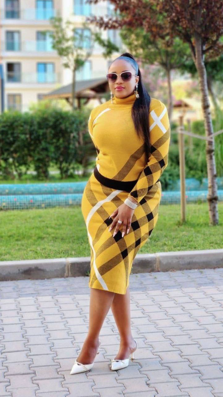 Ensemble Pull Jaune Carrelé, Longue Manches, Col roulé, Taille Unique